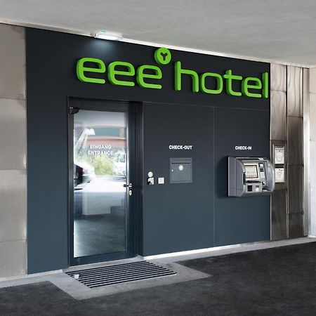 Eee Hotel Traun Luaran gambar