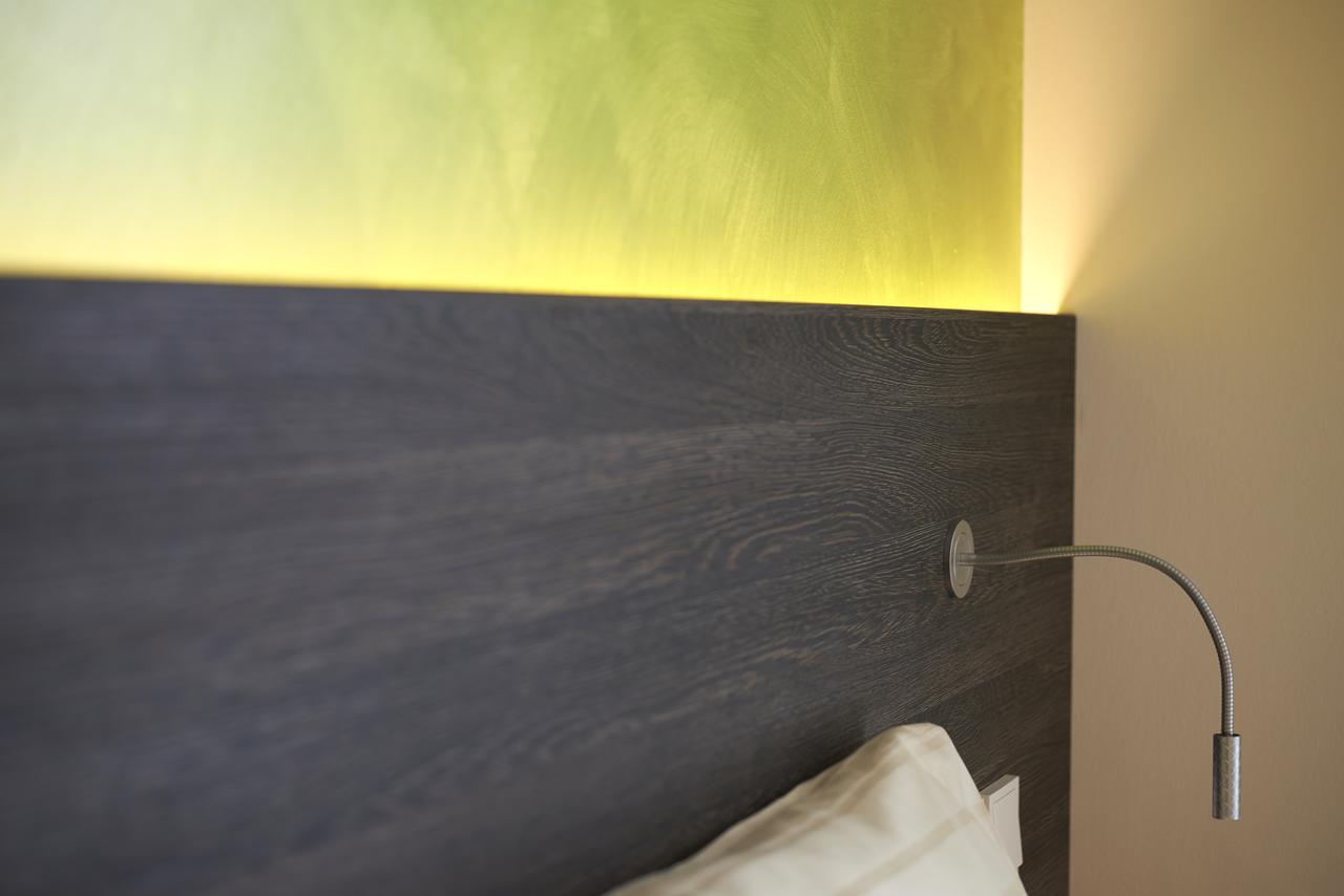 Eee Hotel Traun Luaran gambar